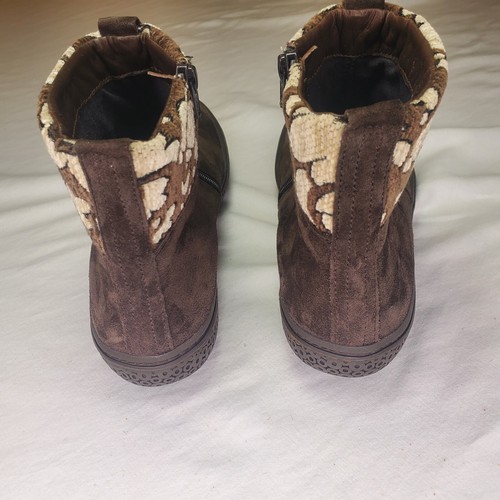 Think TJUB Embroidered Cuscino Suede Leather Booties Bark Brown EU 41 US 10.5 - Picture 4 of 14