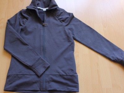 Jacke Gr. 34 XS von S. Oliver grau Outdoor Joggen Sport Wellness Zipper
