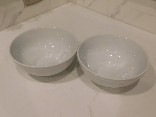 Better Homes & Gardens White Porcelain Anniston Serve Bowl - Set of 2 - Picture 5 of 7