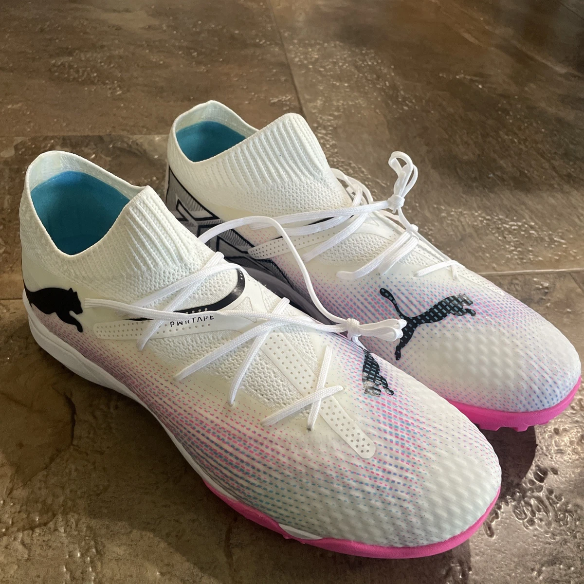 PUMA 粉红色足球鞋与钉鞋男| eBay