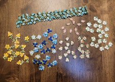 Huge Lot Vintage Venise Rosebuds & Floral Appliques Yellow Blue Pink Multicolo