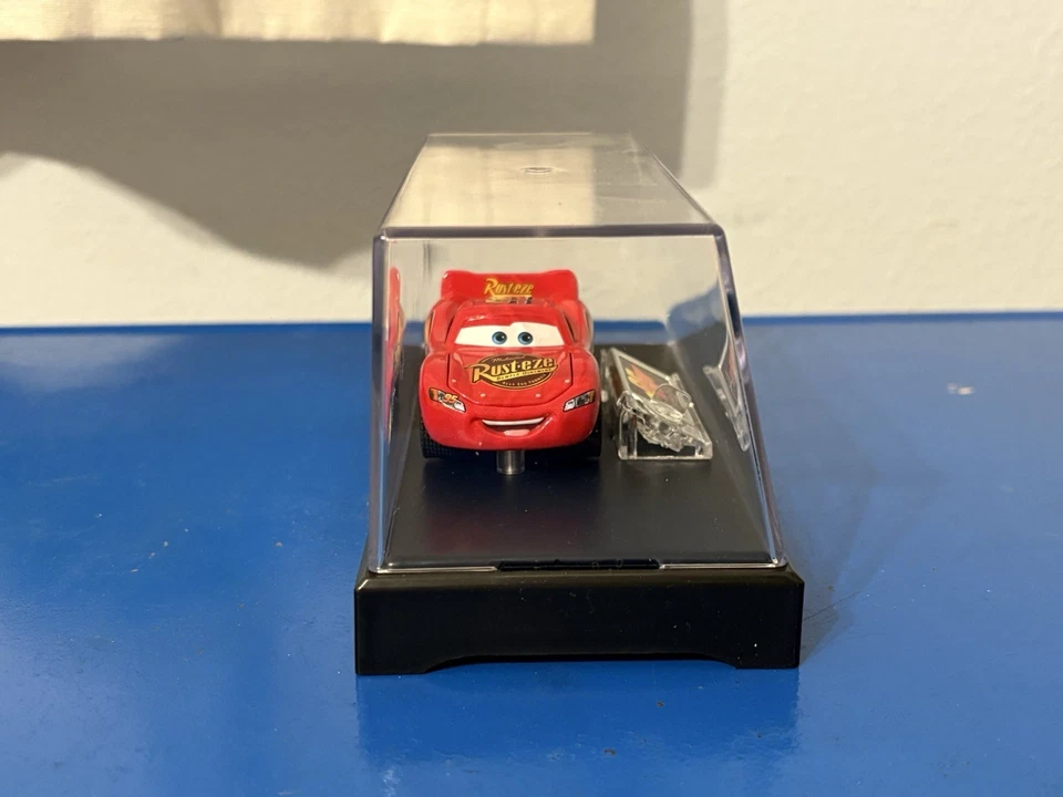 Disney/Pixar Cars Precision Series Lightning McQueen escala 1:55 diecast 2016 Foto 2 de 4