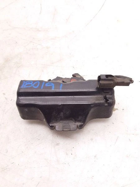 Trava do capô 98 99 00 Lexus LS400 - Imagem 4 de 4