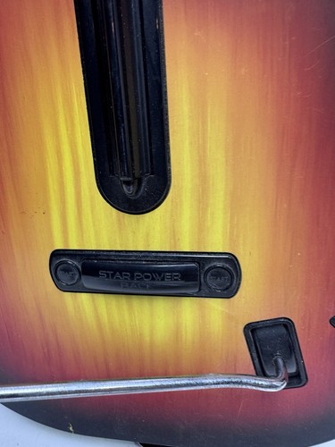 Manette sans fil Guitar Hero Xbox 360 Sunburst Red Octane - Photo 4/5