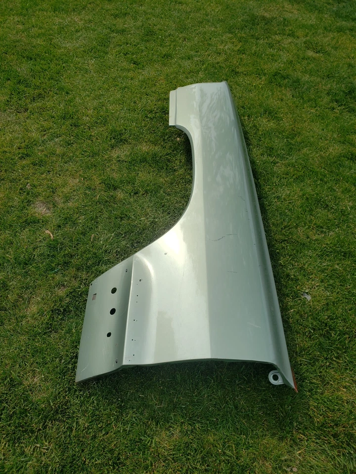 Pontiac Bonneville 1966 guardabarros derecho Foto 2 de 4