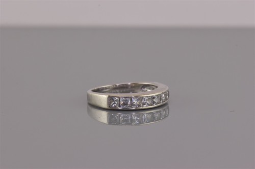Sterling Silber Princess Cut Kanal Set Zirkonia Bandring 925 Gr: 8 - Bild 2 von 8