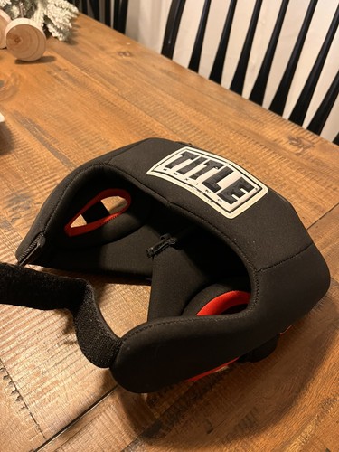 Title Boxing Gel World Full Face Training Headgear - Red Size L/XL (GREAT CON) - Picture 2 of 4
