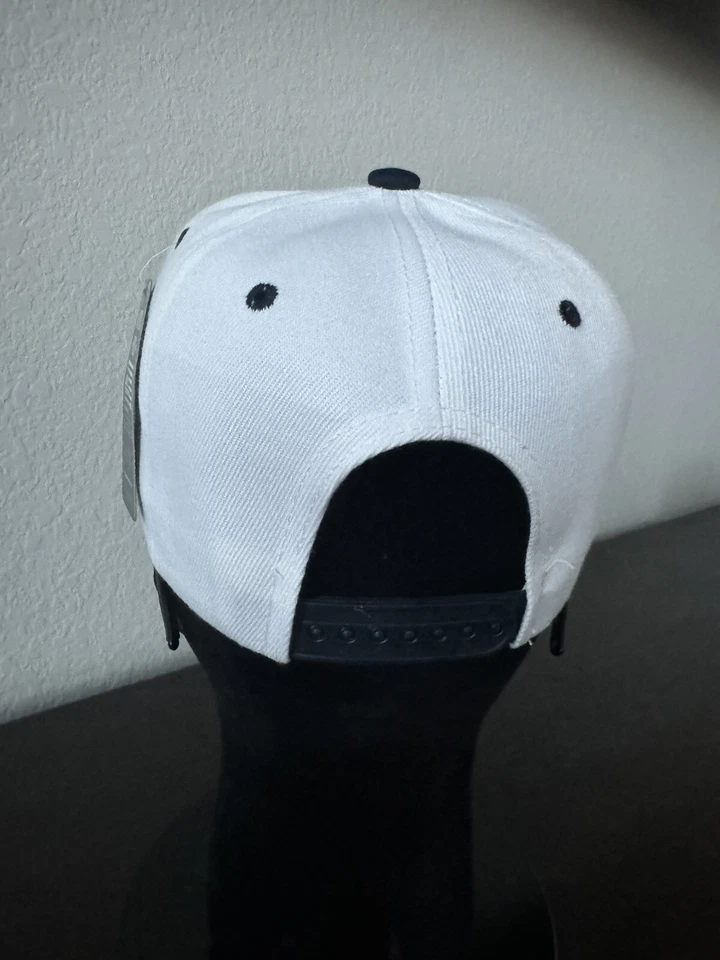 RETRO THROWBACK CLASSIC CHIEF WAHOO LOGO INDIANS WHITE & NAVY BLUE SNAPBACK HAT - Image 4 of 4