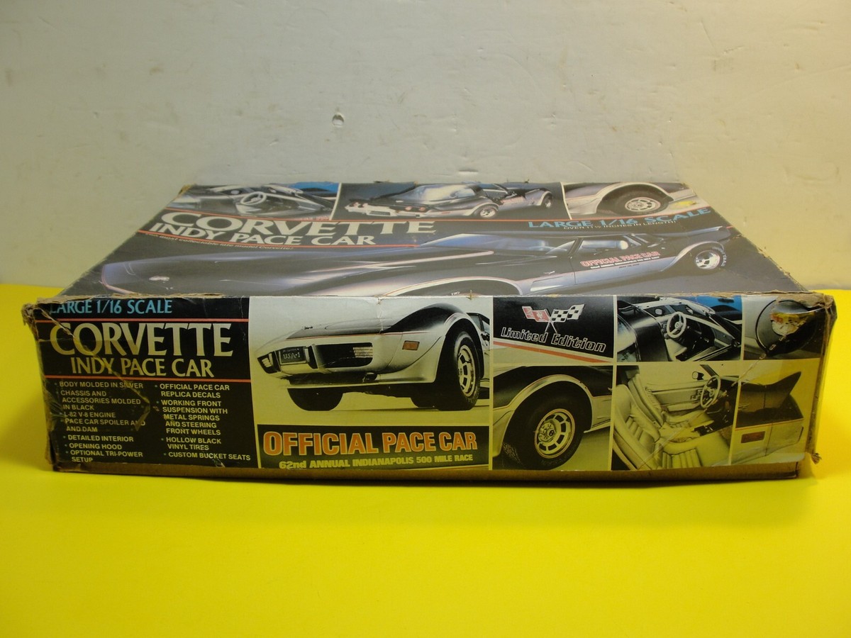 Corvette Indy Pace Car 1/16スケール FRANKLIN MINT 2005 CORVETTE INDY 500 PACE CAR SCALE 1:24