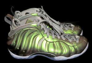 foamposite iridescent