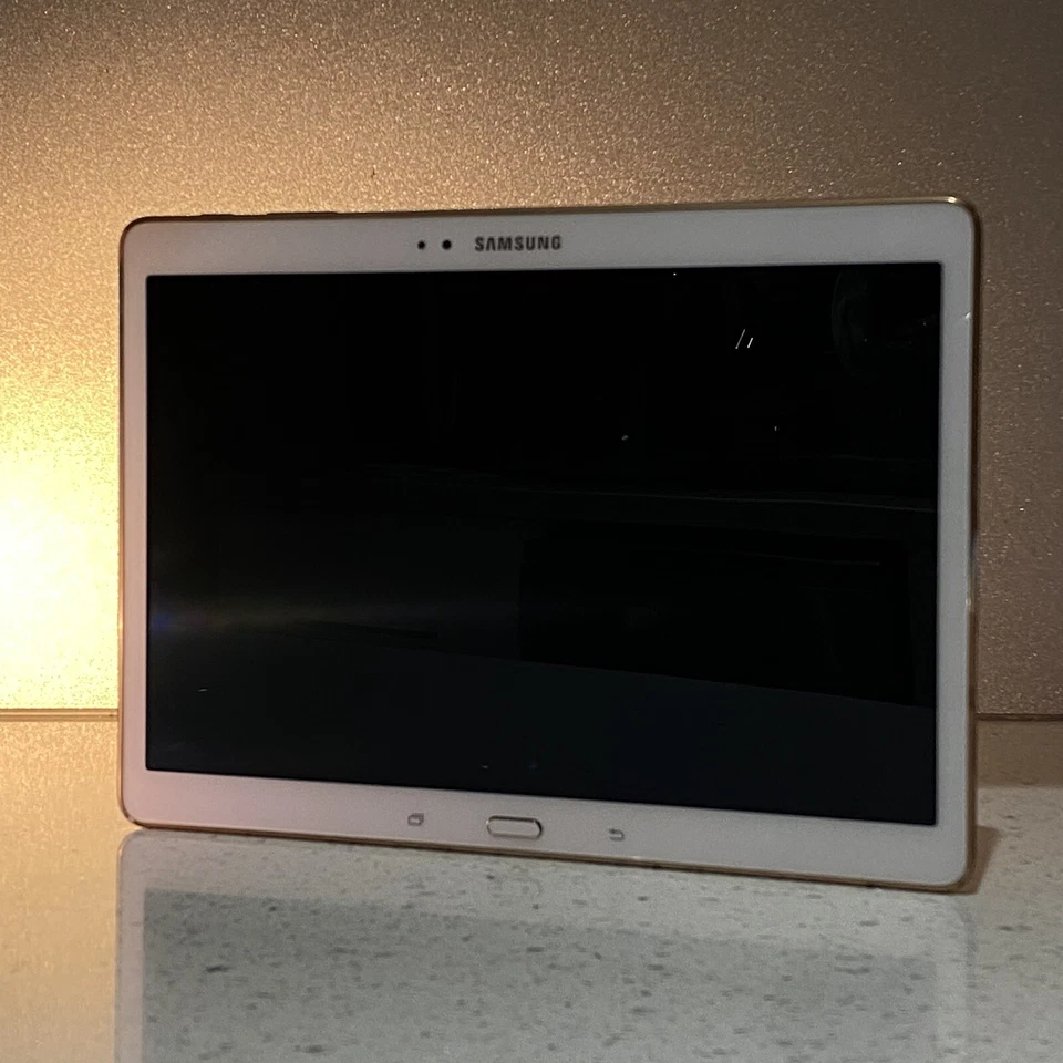 Samsung Galaxy Tab S SM-T805Y WiFi + 4G, 16GB/3GB RAM /DO - Image 2 of 4