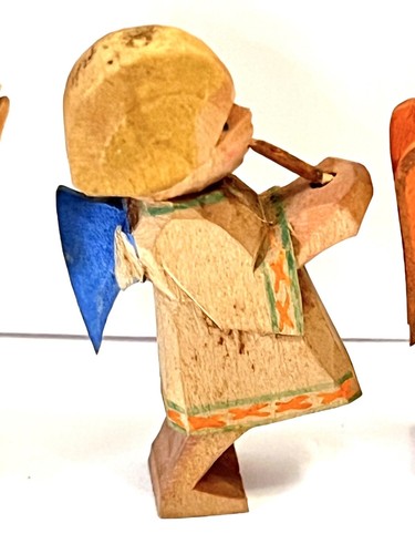 Lot Of Three Small Vintage Erzgebirge Wooden Angels - One Has Broken Wing - Picture 6 of 18