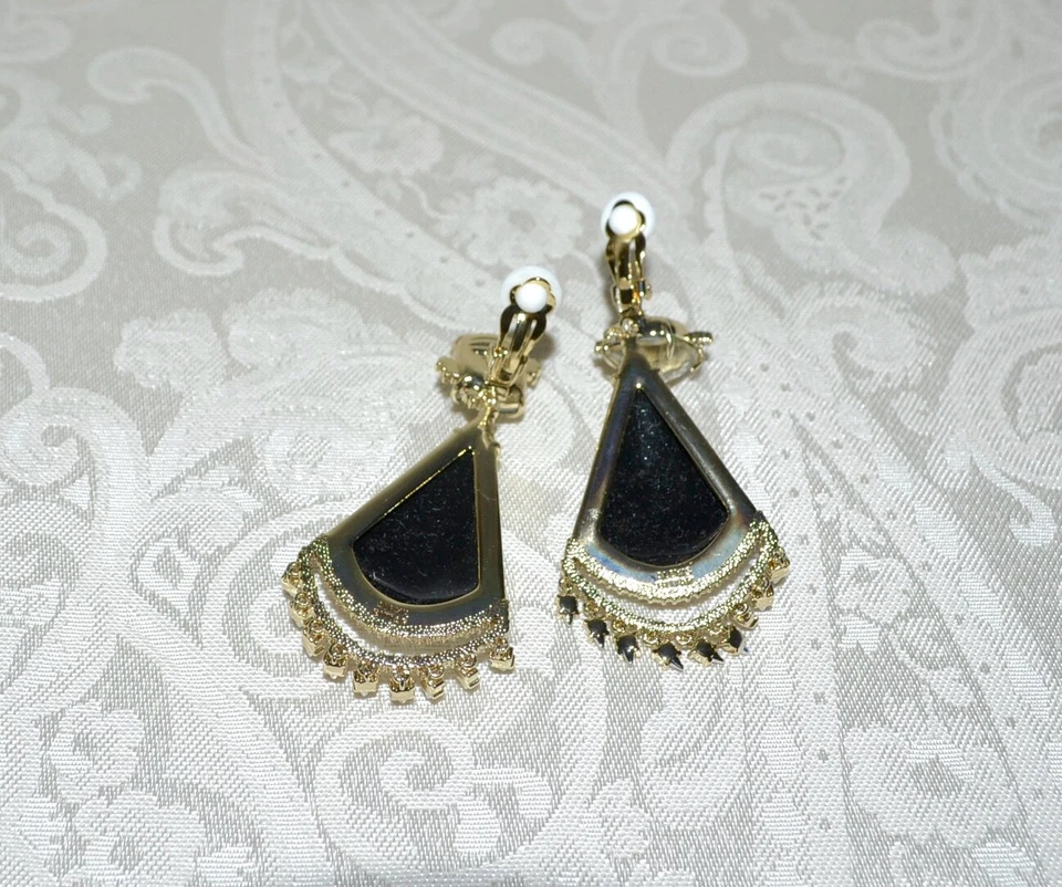 Novo $325 ALEXIS BITTAR Brincos Lustre de Seda Líquida de Cristal Renda Branco Chique - Imagem 4 de 4