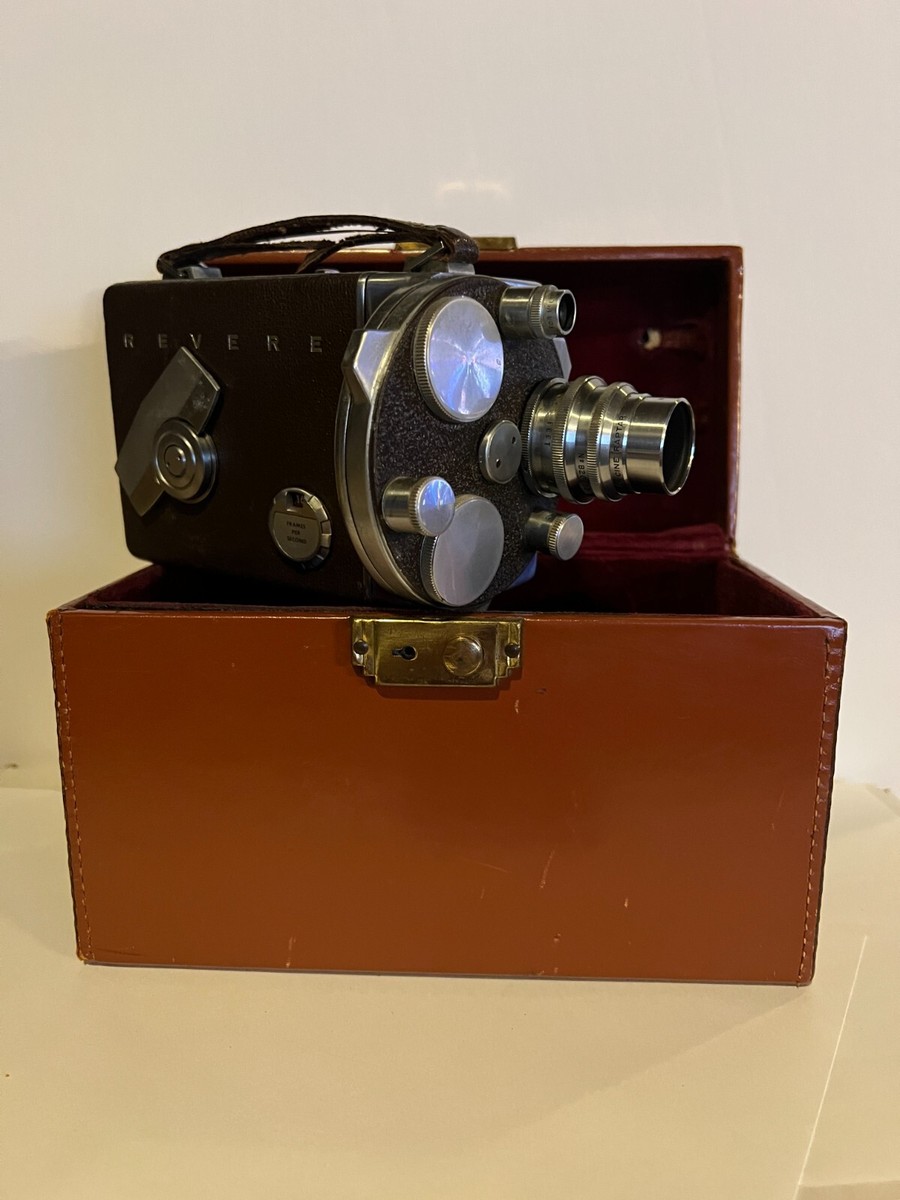 Revere Magazine Cine Sixteen, Model 38 Camera 5 Speeds Revere Magazine Cine Sixteen, Model 38 Camera 5 Speeds
