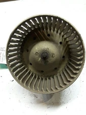 Blower Motor Fits 02-07 VUE 61792