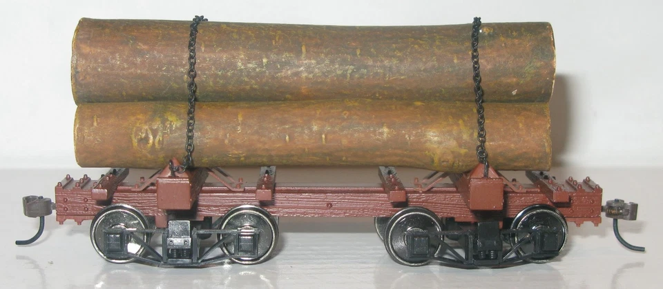 Bachmann Spectrum HO 27391 On30 Skeleton Log Cars Triple Set + 9 Logs - Image 3 of 4