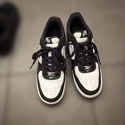 Men 10.0US Nike Air Force 1 Black/White Now LTD Sneaker Original Collection VHTF