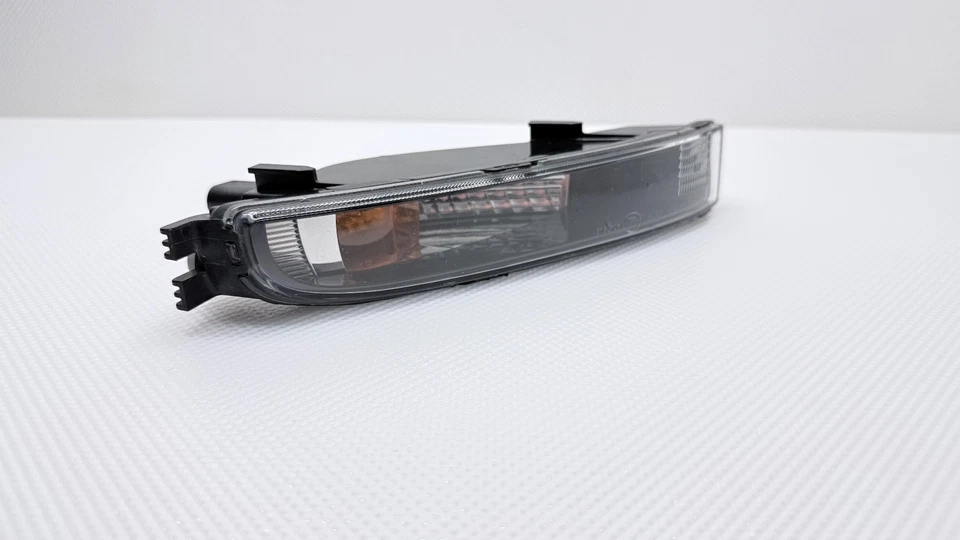 Luz intermitente izquierda Volkswagen Beetle 2012 2013 2014-2019 5C5953041 OEM Foto 2 de 4