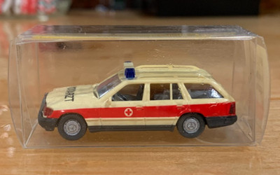 Rare Wiking HO 1/87 Notarzt-Wagen #07118 NIB