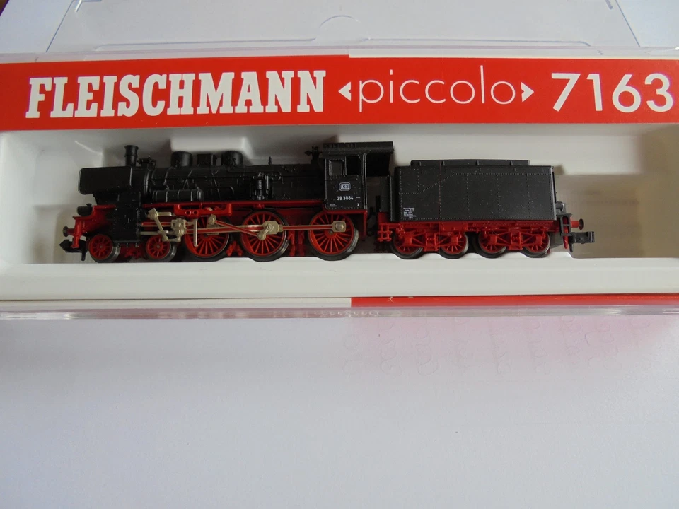 Fleischmann N, 7163, BR 38, Nr. 38 3884, schwarz/rot, DB-Keks, neu/OVP 