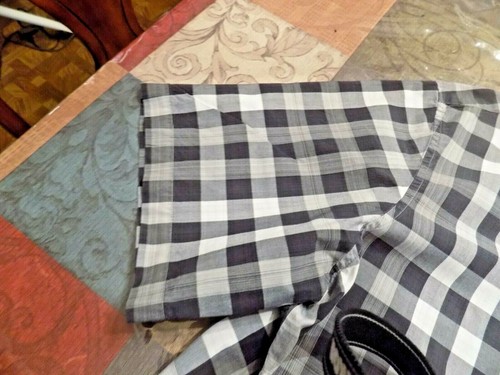 CLAIBORNE PLAID SHIRT WIT SHORT SLEEVES SIZE XL DRESS/CASUAL - Picture 3 of 5