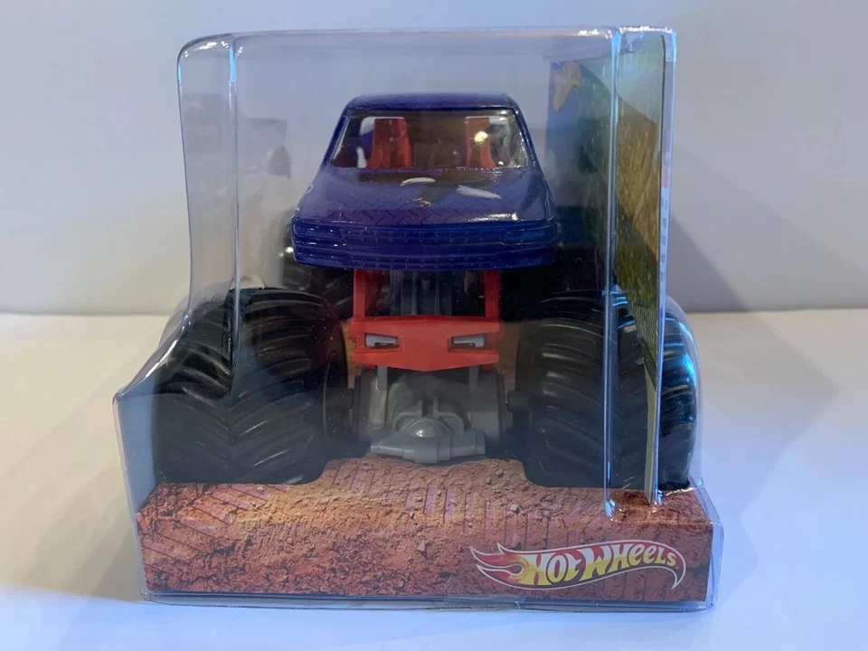 Monster Truck Hot Wheels Monster Jam Patriot 2011 1:24 - Eagle On Hood Foto 2 de 4