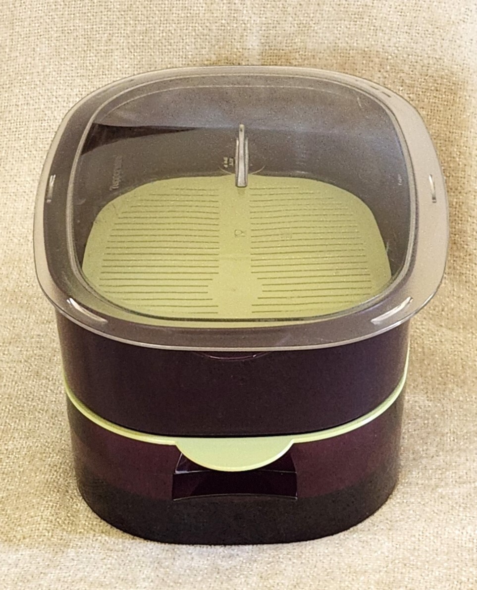 Tupperware Vintage 2000s 6-pc OVAL MICROWAVE STACK COOKER/STEAMER