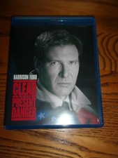CLEAR AND PRESENT DANGER - BLU-RAY - WATCHED ONCE 