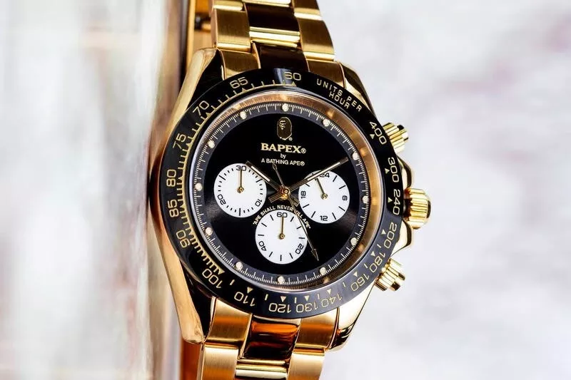 A BATHING APE / TYPE 4 BAPEX M (42mm) Wrist Watch Gold Chronograph ...