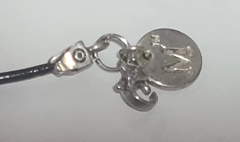 Collar Disfraz Cordón Negro Ajustable Marcado M Tm 16" A 19" Foto 3 de 4