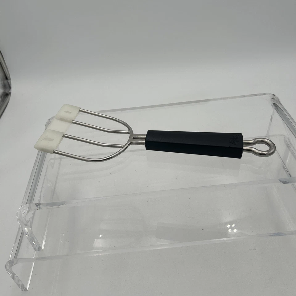 The Pampered Chef ONE SINGLE Meat Fork Lifter #2715 Guard Cover - Image 2 of 4