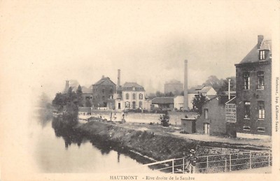 Old postcard 59 Hautmont Right Bank of the Sambre