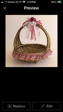 Small Lace Trimmed Wicker Basket RCO