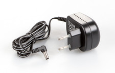 Kern & Sohn Netzadapter f&uuml;r Waagen, Ger&auml;t/Strom 9V 300 mA EU Stecker 440-902