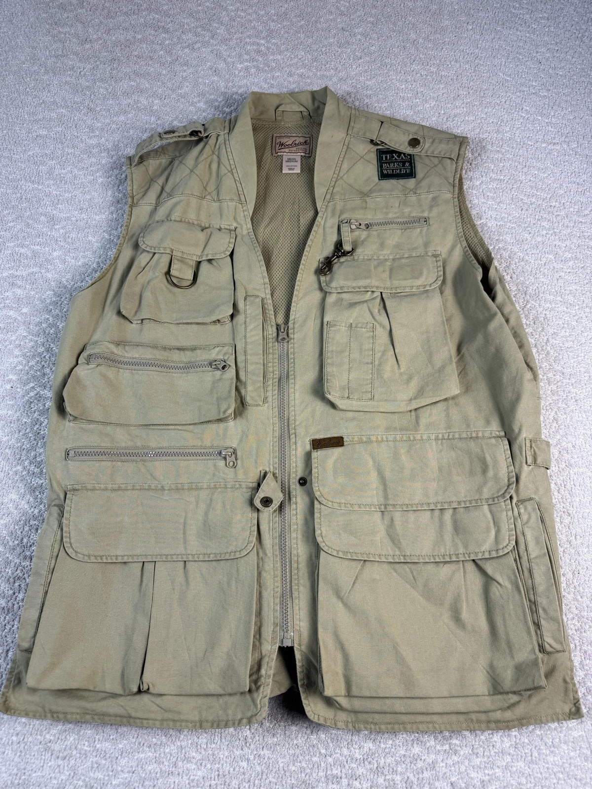 Woolrich Vest Mens Medium Khaki Texas Parks & Wildlife Fishing Hunting Utility