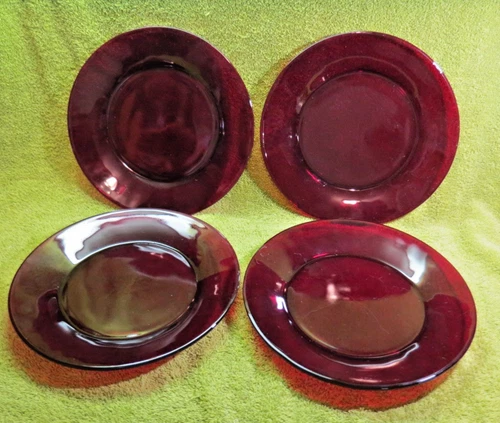 4 Vintage Anchor Hocking Royal Ruby 9" Round Dinner Plates