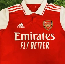 Football / Soccer. Sports Adidas Arsenal Football Club T-shirt.