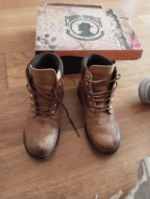 Botas - Imagen 1 de 4