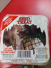 WILD BIRD SEED TREAT C S WOODPECKER 11 OZ EACH TOTAL 6 CAKES 66oz