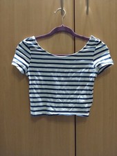 Blue and White Striped Crop Top - H&M Divided - Size S Excellent Condition