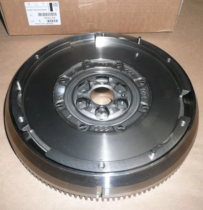 Volant Moteur Neuf Origine 0532.Q4 Pour Citroën Berlingo, C2, C3 1.6 HDI - Pièce Neuve