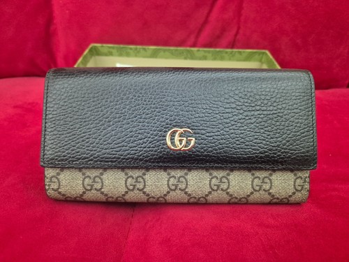 Gucci button closure long wallet - black leather with beige monogram pattern