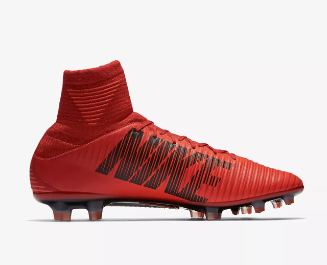 nike mercurial veloce iii