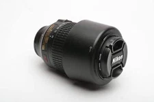 Nikon AF-S 55-200mm f4-5.6G ED VR DX, caps, UV filter, Hood, Pouch, Manual, Mint