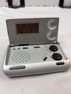 Swing Interlectronic Ltd. AM/FM LCD Alarm Clock Radio 1981 working