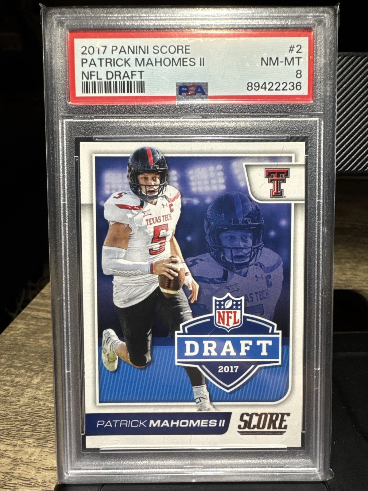 Patrick Mahomes trading card