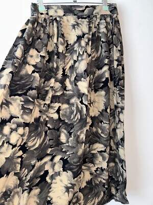 Bohemian Rock Midi schwarz grau Blumen Taschen Vintage Gypsy Retro Folk Gr 8 10