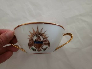 Antique RARE Chinese Export American Eagle Armorial Porcelain Bouillon cup