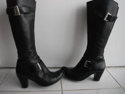 GRANDES BOTTES A TALON CARRE EN CUIR NOIR BOUT ROND T 39 ENTRE ELLE ET MOI - Photo 1/4