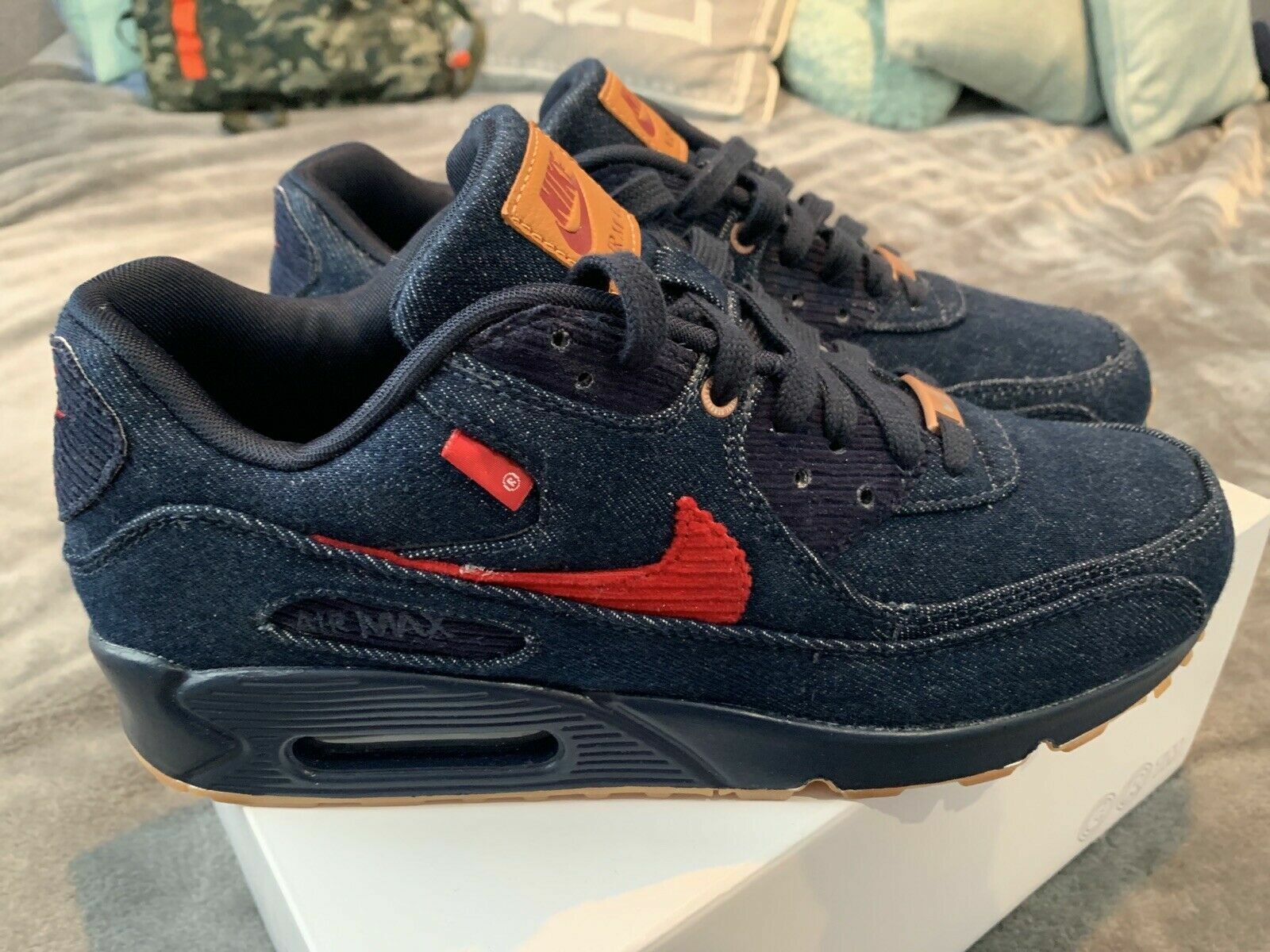 NUEVO EN CAJA Hombre Nike Air Max 90 Levi's Nike By You ID Denim Reino Unido 9 | eBay